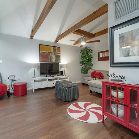 Hidden Couples Loft Retreat In Heights Foodie District แทมปา ภายนอก รูปภาพ